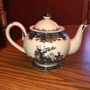 Black Toile Tea Pot 
by BURTON & BURTON